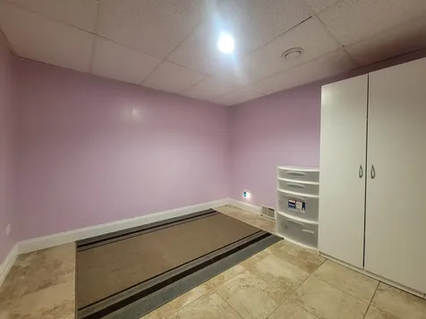 755 Rodenburg Road Roselle IL 60172