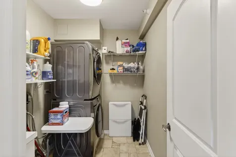 201 North Vail Avenue Arlington Heights IL 60004