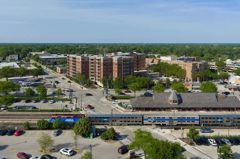 201 North Vail Avenue Arlington Heights IL 60004