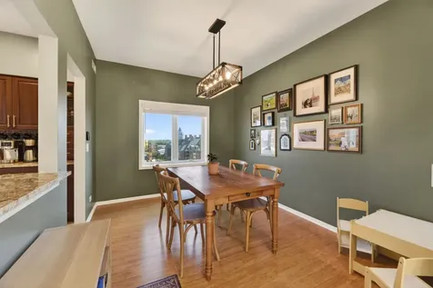 201 North Vail Avenue Arlington Heights IL 60004