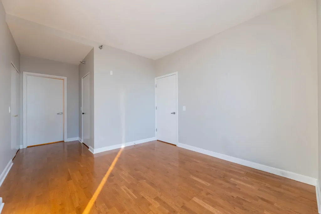 1600 South Prairie Avenue Chicago IL 60616