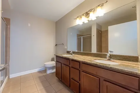 1600 South Prairie Avenue Chicago IL 60616