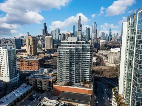 1600 South Prairie Avenue Chicago IL 60616