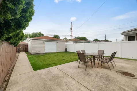 5424 North Mobile Avenue Chicago IL 60630