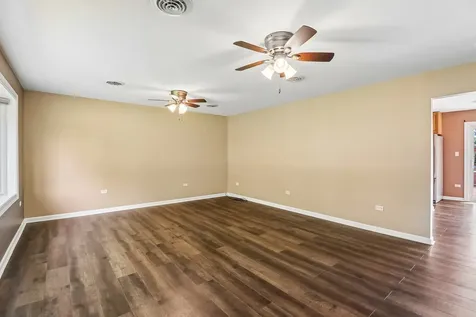812 South Farrell Road Lockport IL 60441