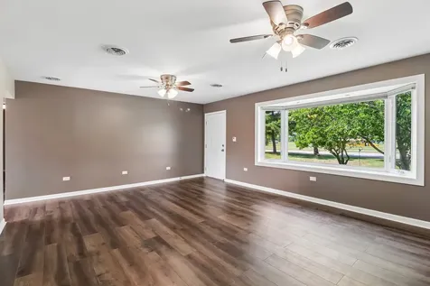 812 South Farrell Road Lockport IL 60441