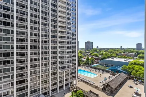 4250 North Marine Drive Chicago IL 60613