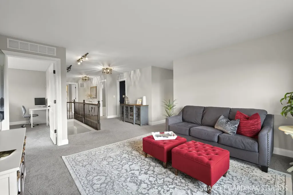 851 Heatherfield Circle Naperville IL 60565