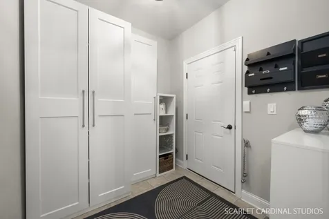 851 Heatherfield Circle Naperville IL 60565