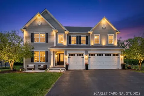 851 Heatherfield Circle Naperville IL 60565