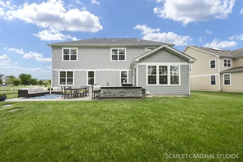 851 Heatherfield Circle Naperville IL 60565