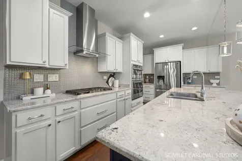 851 Heatherfield Circle Naperville IL 60565