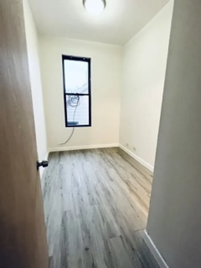 1302 West 31st Street Chicago IL 60608
