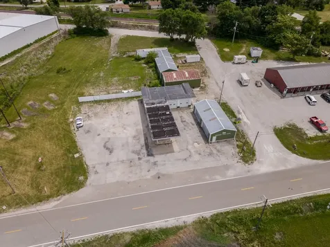 504 North Division Street Chenoa IL 61726
