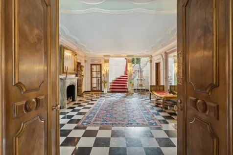 1355 North Astor Street Chicago IL 60610