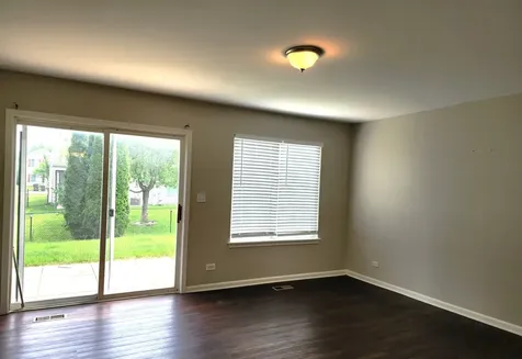 97 West Amberley Drive Round Lake IL 60073