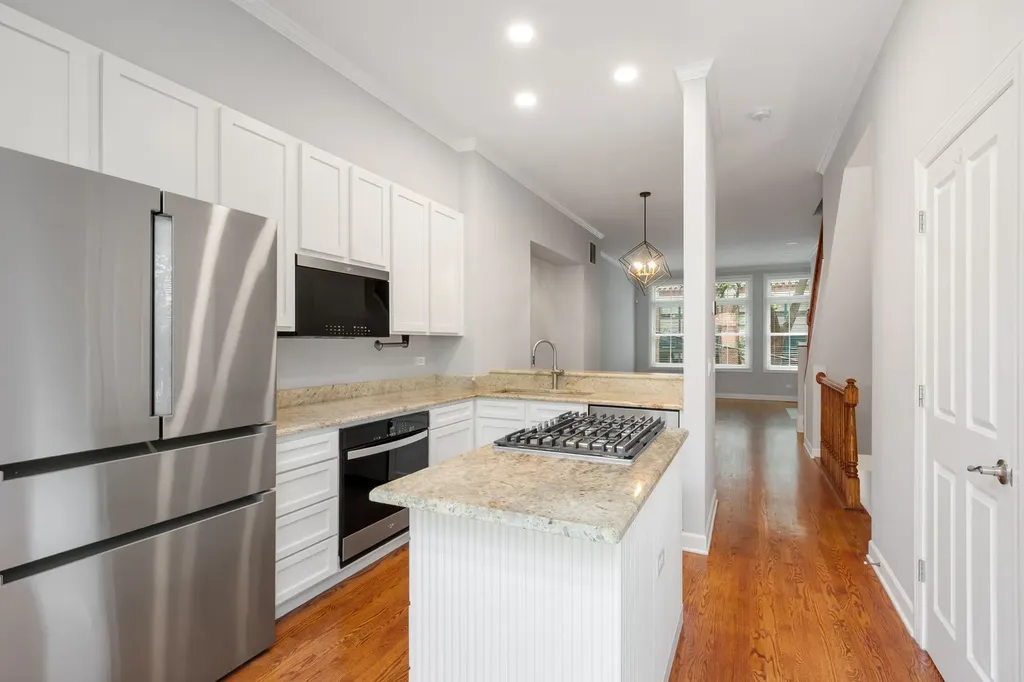 228 East Cullerton Street Chicago IL 60616