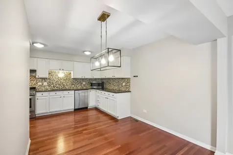 15963 Blackwater Court Tinley Park IL 60477