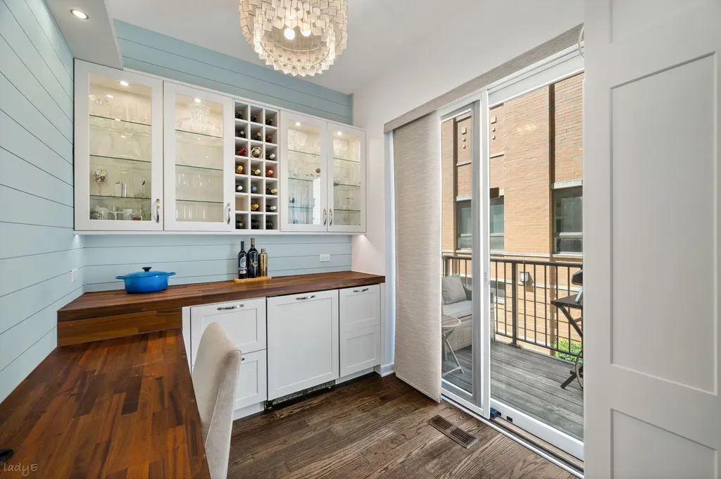 1626 South Prairie Avenue Chicago IL 60616