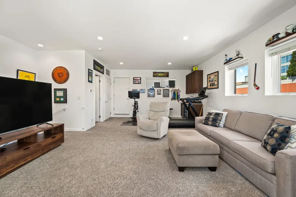 1626 South Prairie Avenue Chicago IL 60616