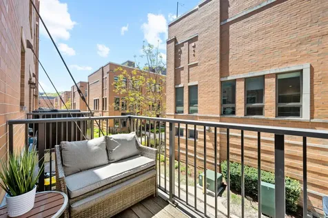 1626 South Prairie Avenue Chicago IL 60616