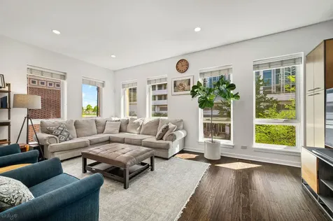 1626 South Prairie Avenue Chicago IL 60616