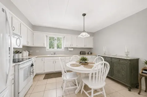 11012 South Theresa Circle Palos Hills IL 60465