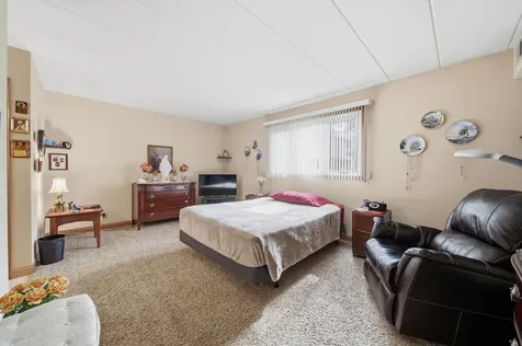 11012 South Theresa Circle Palos Hills IL 60465