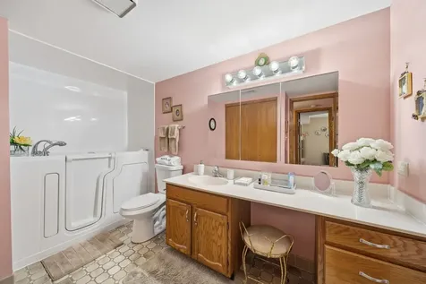 11012 South Theresa Circle Palos Hills IL 60465