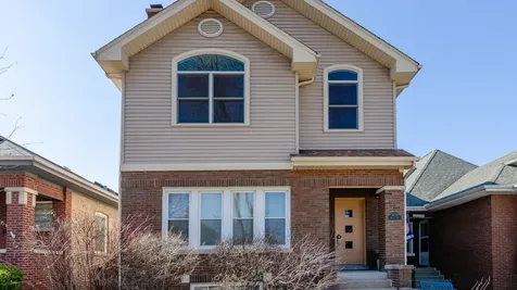 1033 Hayes Avenue Oak Park IL 60302