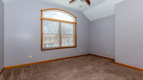 1033 Hayes Avenue Oak Park IL 60302