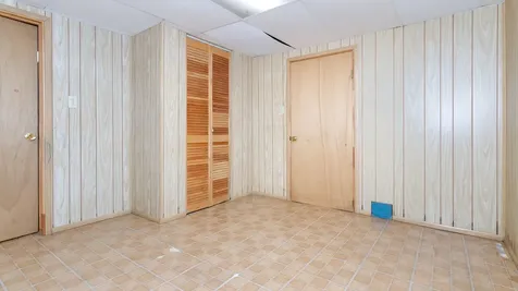 1033 Hayes Avenue Oak Park IL 60302
