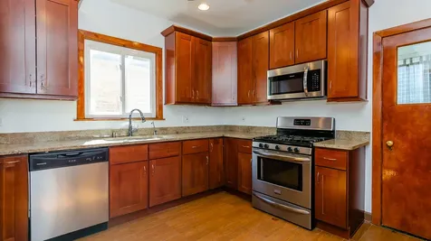 1033 Hayes Avenue Oak Park IL 60302