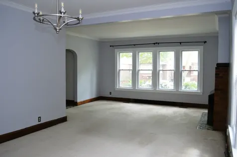 1033 Hayes Avenue Oak Park IL 60302