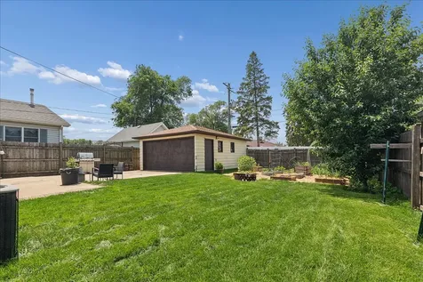 1609 Oakland Avenue Crest Hill IL 60403