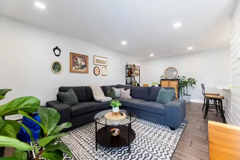4112 West 98th Street Oak Lawn IL 60453