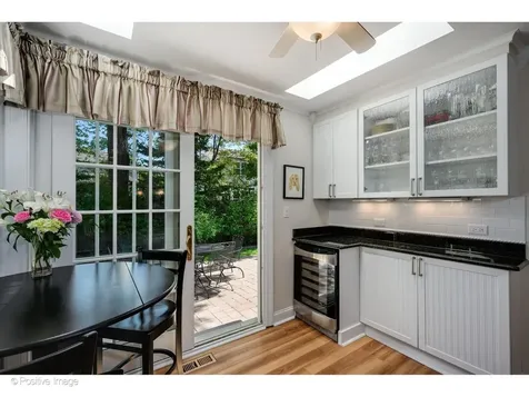 1367 Sanford Lane Glenview IL 60025