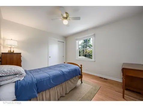 1367 Sanford Lane Glenview IL 60025