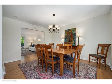 1367 Sanford Lane Glenview IL 60025