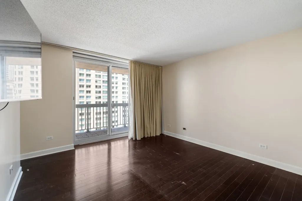 545 North Dearborn Street Chicago IL 60654