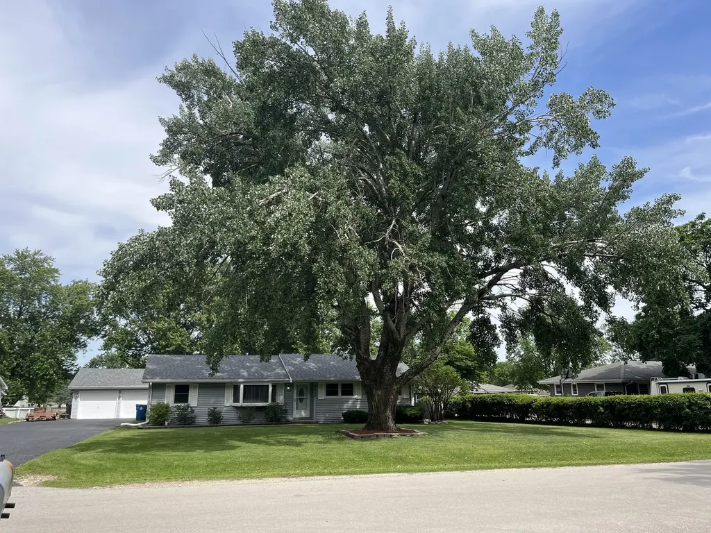 2420 Regan Road Joliet IL 60431