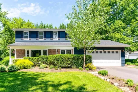 16888 West Orchard Valley Drive Gurnee IL 60031