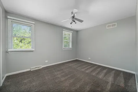 16888 West Orchard Valley Drive Gurnee IL 60031