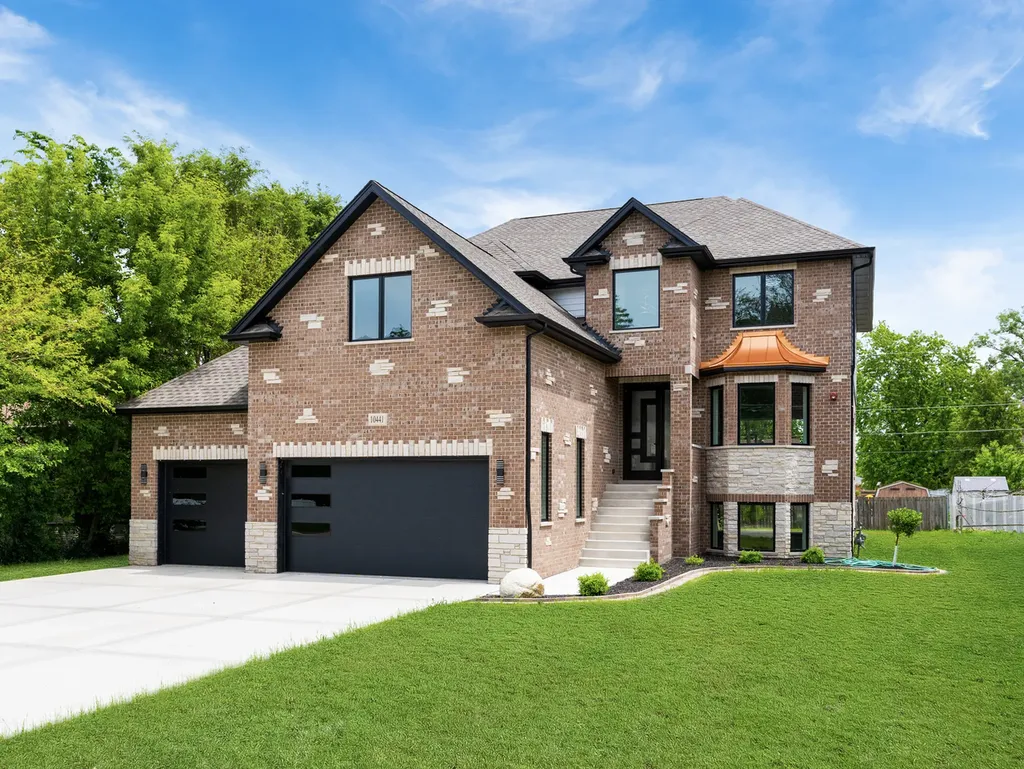 10441 South 83rd Avenue Palos Hills IL 60465