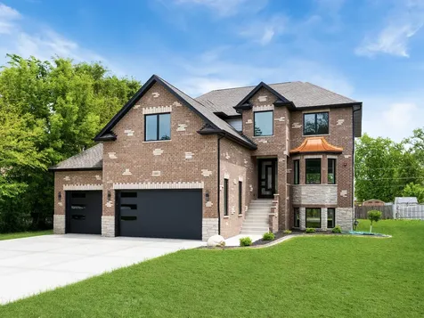 10441 South 83rd Avenue Palos Hills IL 60465