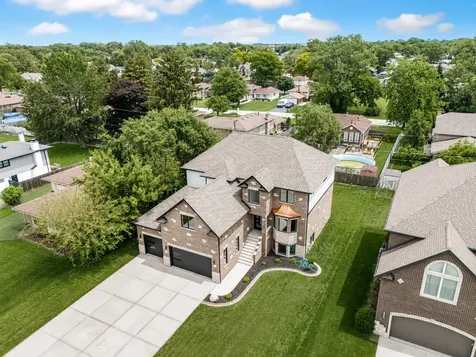 10441 South 83rd Avenue Palos Hills IL 60465