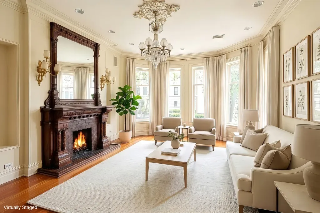 79 East Cedar Street Chicago IL 60611