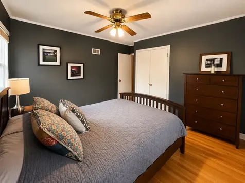 2021 Grant Street Evanston IL 60201