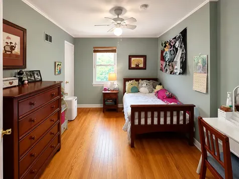 2021 Grant Street Evanston IL 60201