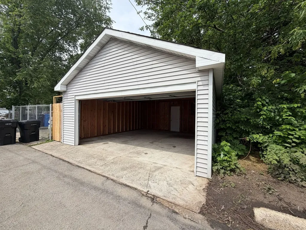 6405 South Paulina Street Chicago IL 60636